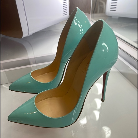 CHRISTIAN LOUBOUTIN !!! Must have!!! - Picture 3 of 5